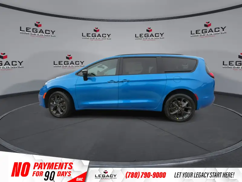 2026 Chrysler Pacifica Select AWD, modrá, dovoz Kanada — foto 6 z 12
