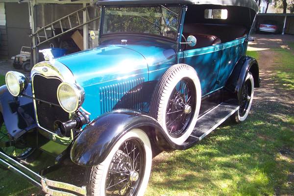 Ford, dovoz Kanada — foto 4 z 12