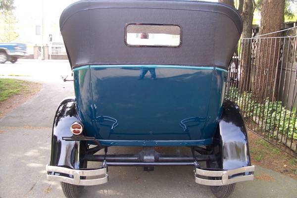 Ford, dovoz Kanada — foto 9 z 12