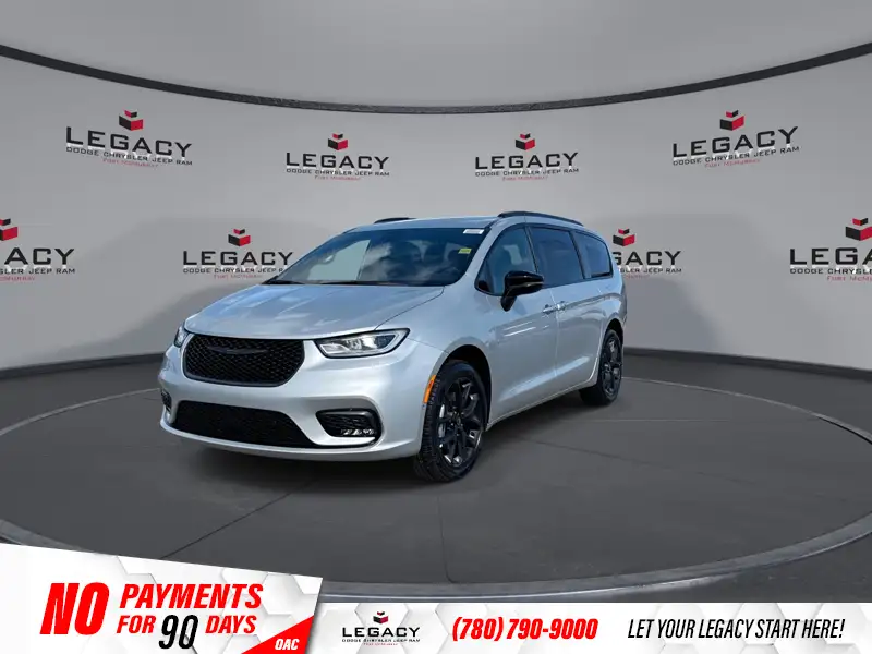 2026 Chrysler Pacifica Select AWD, stříbrná, dovoz Kanada — foto 4 z 12
