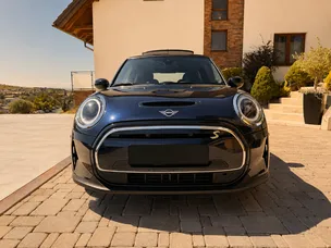 2023 MINI Cooper E, 20 009 km, Slovensko — foto 5 z 5