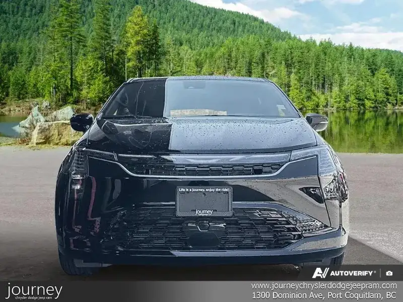 2027 Chrysler Pacifica Select, černá, 18 km, dovoz Kanada — foto 2 z 12