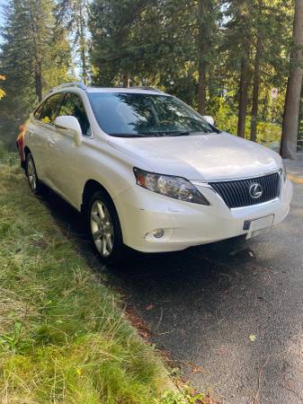 2010 Lexus, dovoz Kanada — foto 3 z 12