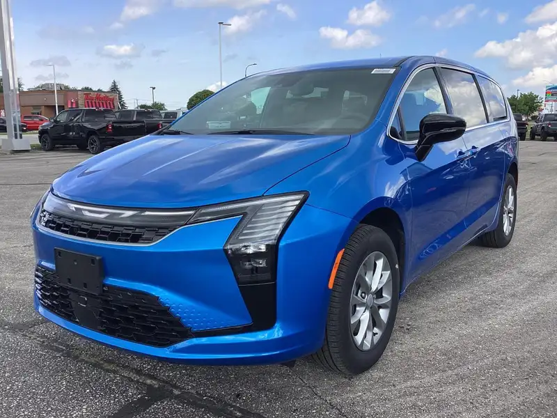 2027 Chrysler Pacifica Select Awd, modrá, 25 km, dovoz Kanada — foto 2 z 12