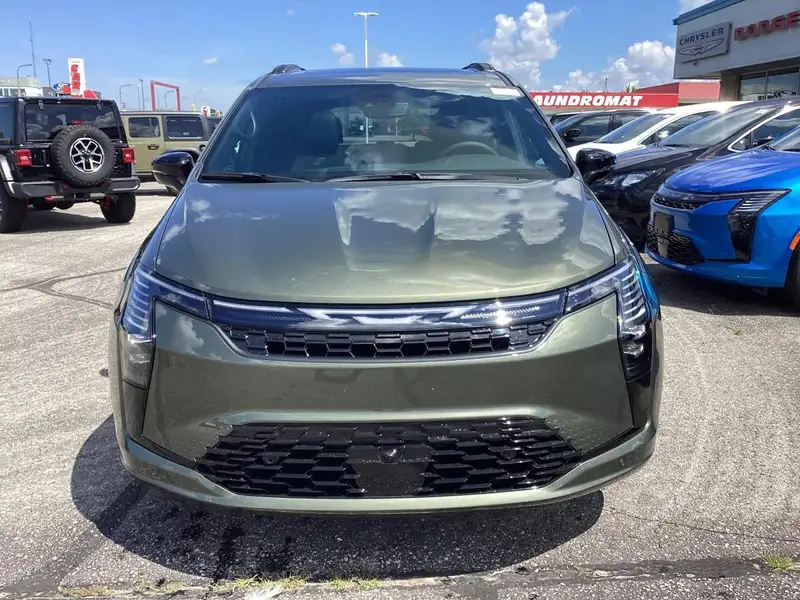 2027 Chrysler Pacifica Select Awd, zelená, 25 km, dovoz Kanada — foto 3 z 12