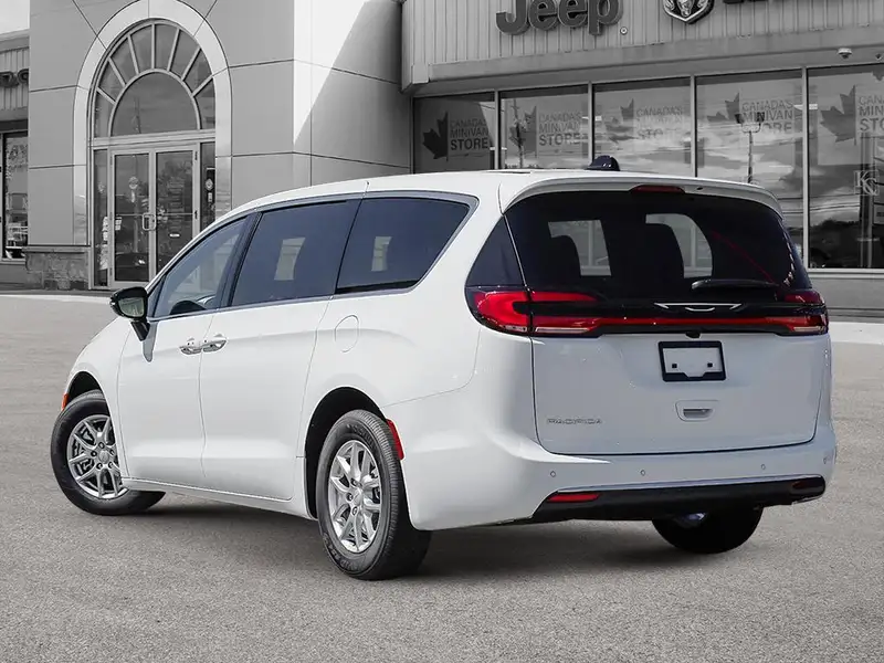 2027 Chrysler Pacifica Select, bílá, dovoz Kanada — foto 4 z 12