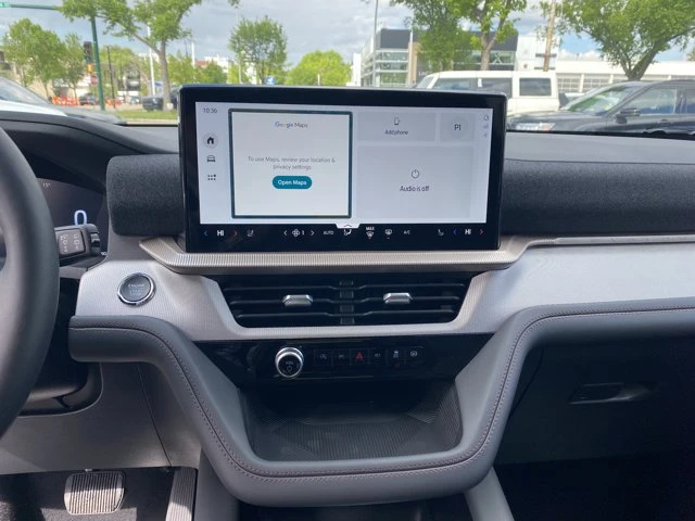 2026 Ford Explorer Active, šedá, 4 km, dovoz Kanada — foto 14 z 20