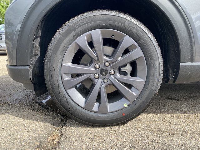 2026 Ford Explorer Active, šedá, 4 km, dovoz Kanada — foto 3 z 20