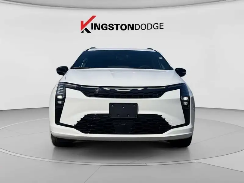 2027 Chrysler Pacifica Select, bílá, 12 km, dovoz Kanada — foto 8 z 12