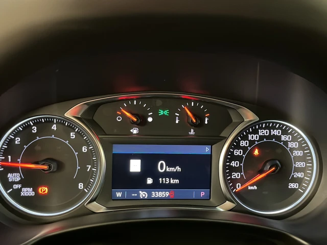 2024 GMC Terrain SLT, šedá, 33 860 km, dovoz Kanada — foto 11 z 19