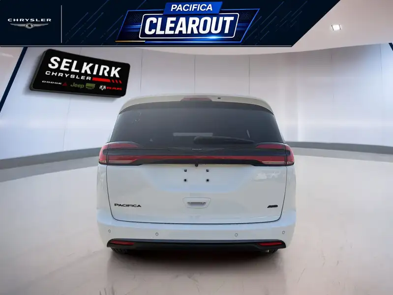 2026 Chrysler Pacifica Select, bílá, 39 km, dovoz Kanada — foto 5 z 12