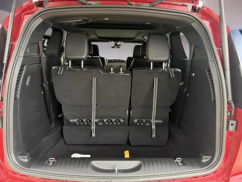 2026 Chrysler Pacifica Select, červená, 13 km, dovoz Kanada — foto 6 z 12
