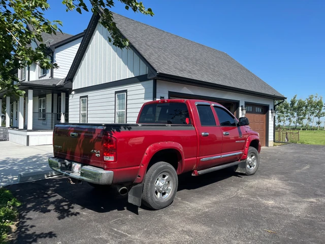 2006 Dodge Ram2500, 320 000 km, dovoz Kanada — foto 3 z 5