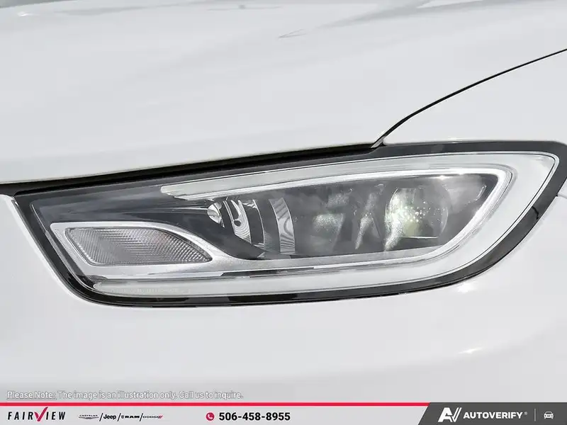 2026 Chrysler Pacifica SELECT AWD, bílá, 20 km, dovoz Kanada — foto 10 z 12
