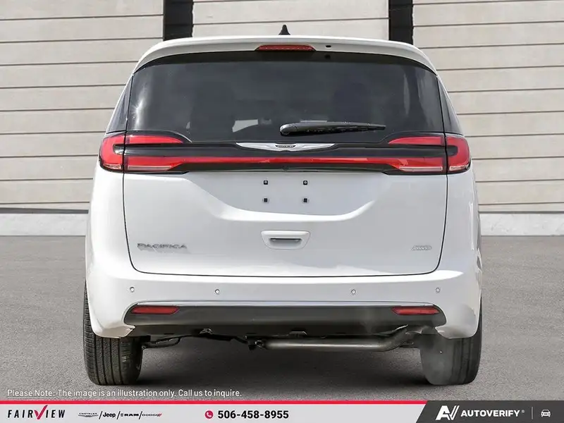 2026 Chrysler Pacifica SELECT AWD, bílá, 20 km, dovoz Kanada — foto 5 z 12
