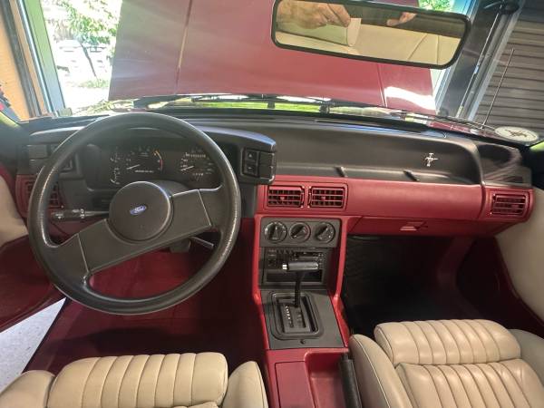 1988 Ford, dovoz Kanada — foto 4 z 11