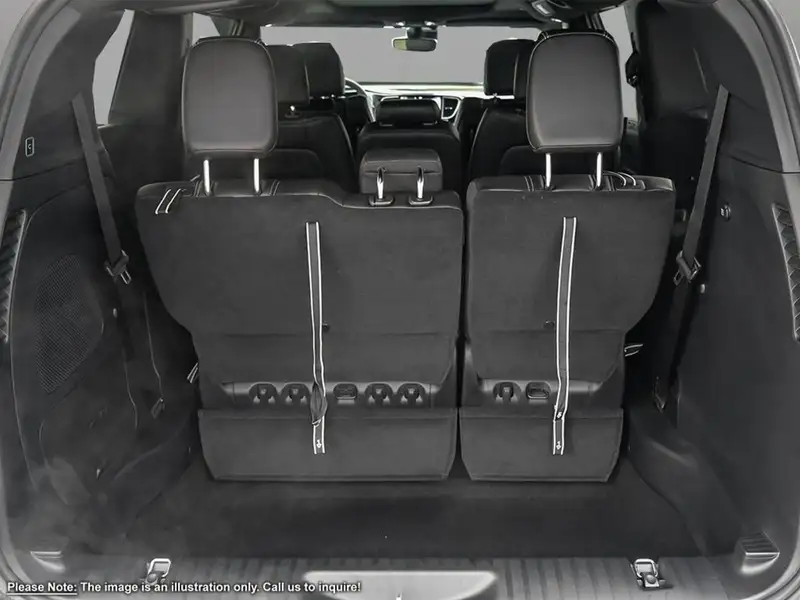 2025 Chrysler Pacifica Select, bílá, 10 km, dovoz Kanada — foto 7 z 12