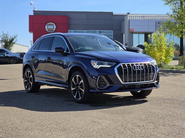 2025 Audi Q3 Progressiv, bílá, 37 254 km, dovoz Kanada — foto 9 z 20