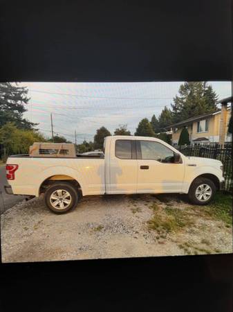 2020 Ford, dovoz Kanada — foto 3 z 9