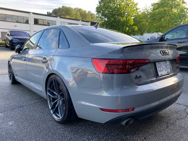 2017 Audi, šedá, dovoz Kanada — foto 4 z 7