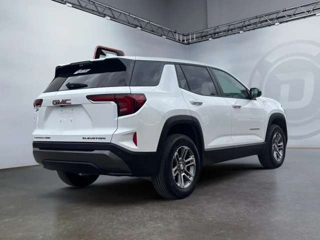 2026 GMC Terrain AWD Elevation AWD Elevation, bílá, 41 447 km, dovoz Kanada — foto 5 z 5