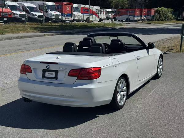 2012 BMW, dovoz Kanada — foto 7 z 12