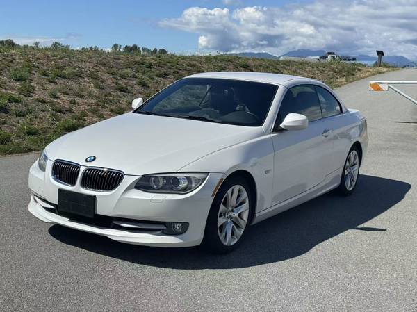 2012 BMW, dovoz Kanada — foto 9 z 12