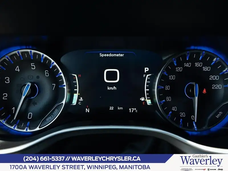 2027 Chrysler Pacifica Select AWD, zelená, 12 km, dovoz Kanada — foto 5 z 12