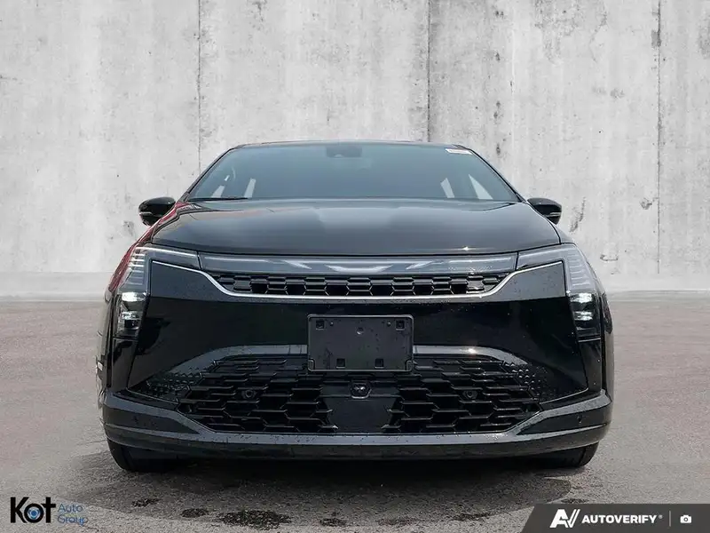 2027 Chrysler Pacifica SELECT, černá, 11 km, dovoz Kanada — foto 2 z 12
