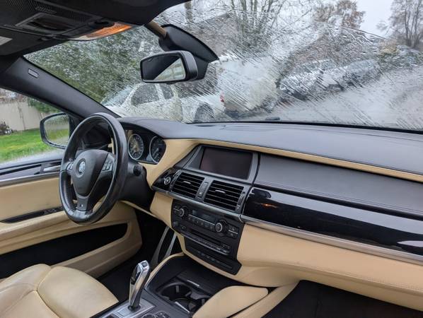 2013 BMW, dovoz Kanada — foto 4 z 8