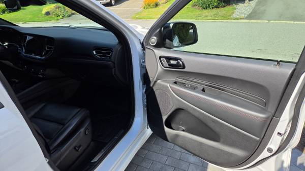2023 Dodge, dovoz Kanada — foto 12 z 12