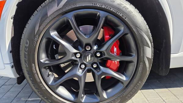 2023 Dodge, dovoz Kanada — foto 9 z 12