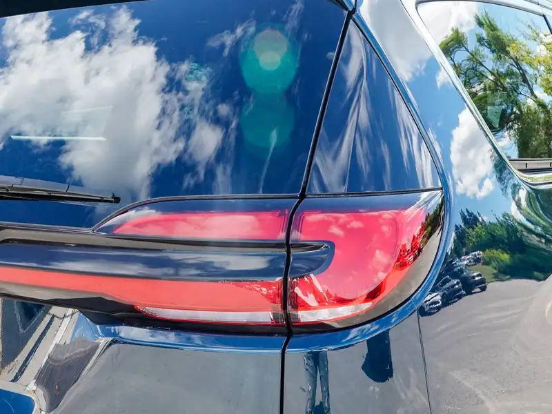2025 Chrysler Pacifica Select, modrá, 39 471 km, dovoz Kanada — foto 9 z 12