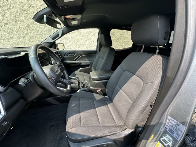 2025 GMC Canyon Elevation, 29 645 km, dovoz Kanada — foto 10 z 20