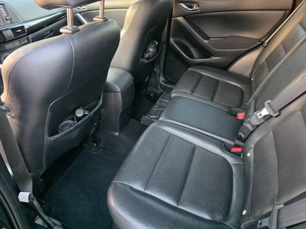 2013 Mazda, dovoz Kanada — foto 10 z 12