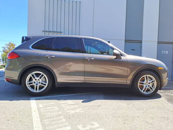 2012 Porsche, dovoz Kanada — foto 3 z 12
