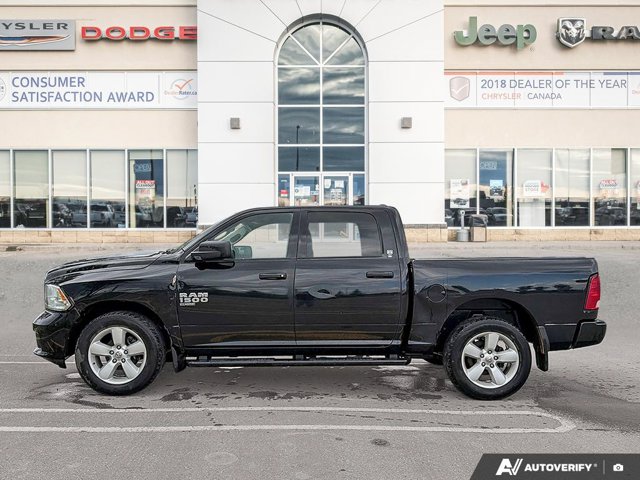 2023 RAM 1500 Express, černá, 239 723 km, dovoz Kanada — foto 2 z 20