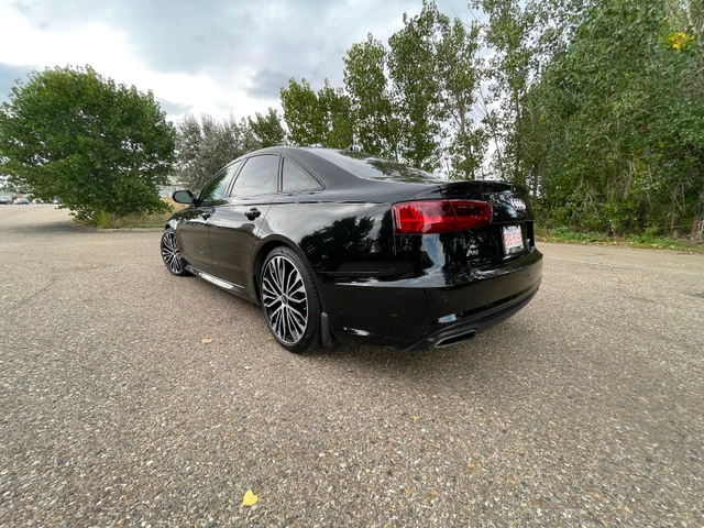 2017 Audi A6 Competition Model, černá, 80 000 km, dovoz Kanada — foto 4 z 5