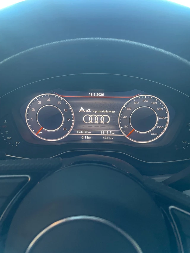 2018 Audi A4 Technik, šedá, 124 042 km, dovoz Kanada — foto 4 z 5