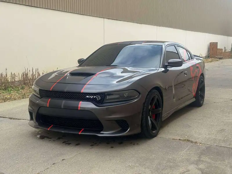 2017 Dodge Charger SRT Hellcat, šedá, 83 403 km, dovoz Kanada — foto 3 z 12