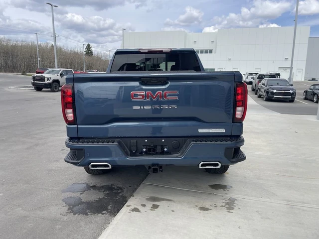2026 GMC Sierra 1500 Elevation, modrá, 7 km, dovoz Kanada — foto 8 z 20