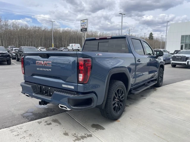 2026 GMC Sierra 1500 Elevation, modrá, 7 km, dovoz Kanada — foto 9 z 20