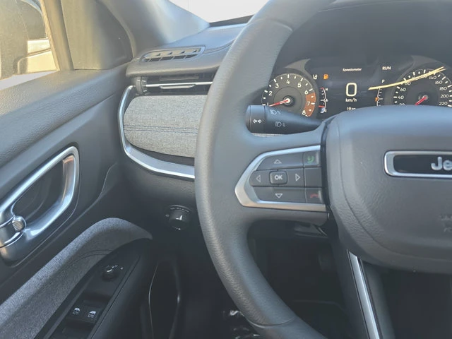 2025 Jeep Compass Sport | Forward Collision Warning |, modrá, 8 216 km, dovoz Kanada — foto 14 z 20
