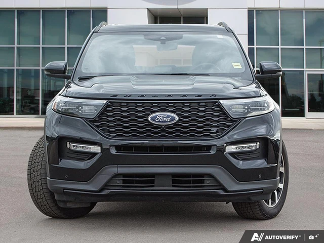 2021 Ford Explorer ST, černá, 107 337 km, dovoz Kanada — foto 2 z 19