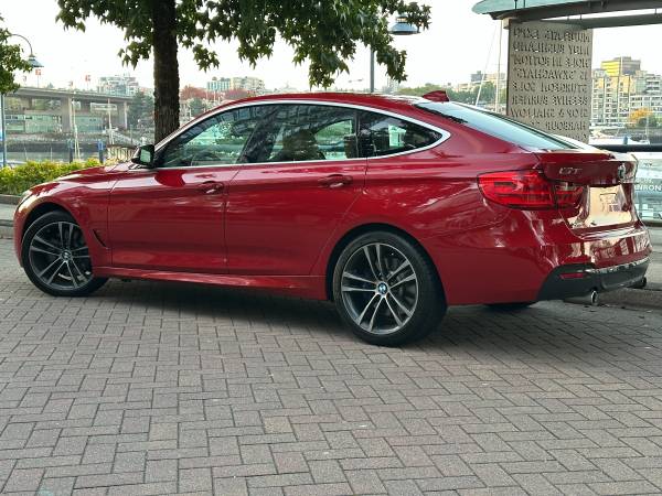 BMW, dovoz Kanada — foto 10 z 12