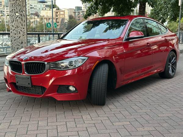 BMW, dovoz Kanada — foto 3 z 12
