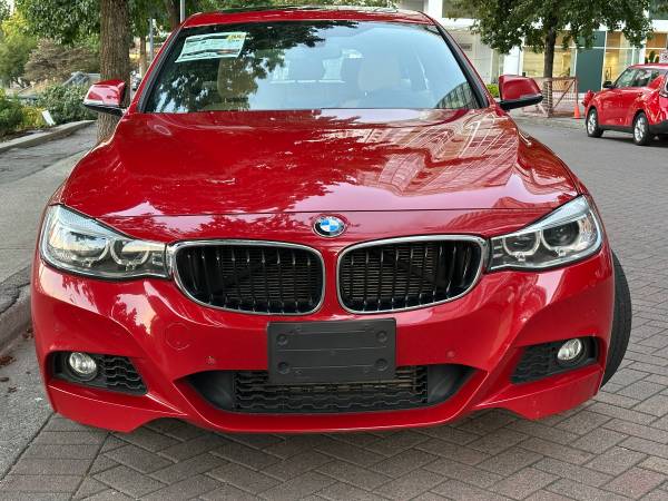 BMW, dovoz Kanada — foto 4 z 12