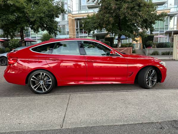 BMW, dovoz Kanada — foto 6 z 12