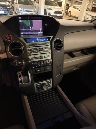 2011 Honda, dovoz Kanada — foto 12 z 12