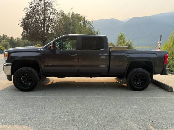 2015 GMC, dovoz Kanada — foto 5 z 12